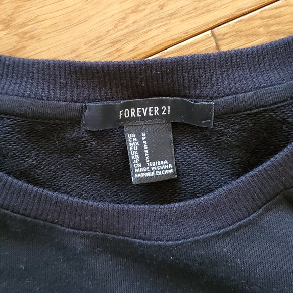 Rock n roll Sweater - Picture 5 of 6